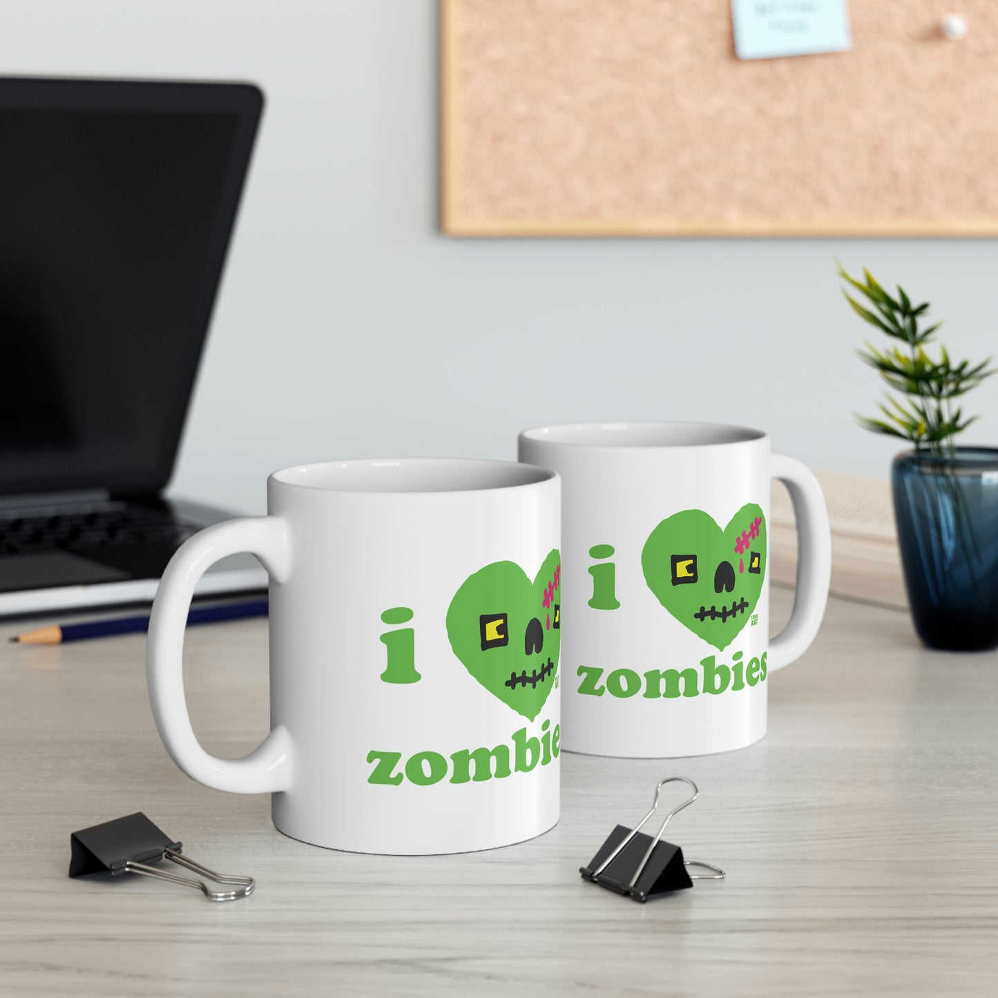 I LOVE ZOMBIES COFFEE MUG